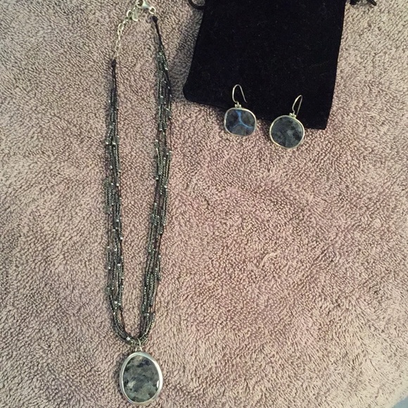 Silpada Set Blck/ gray necklace,matching earrings. - Picture 1 of 4